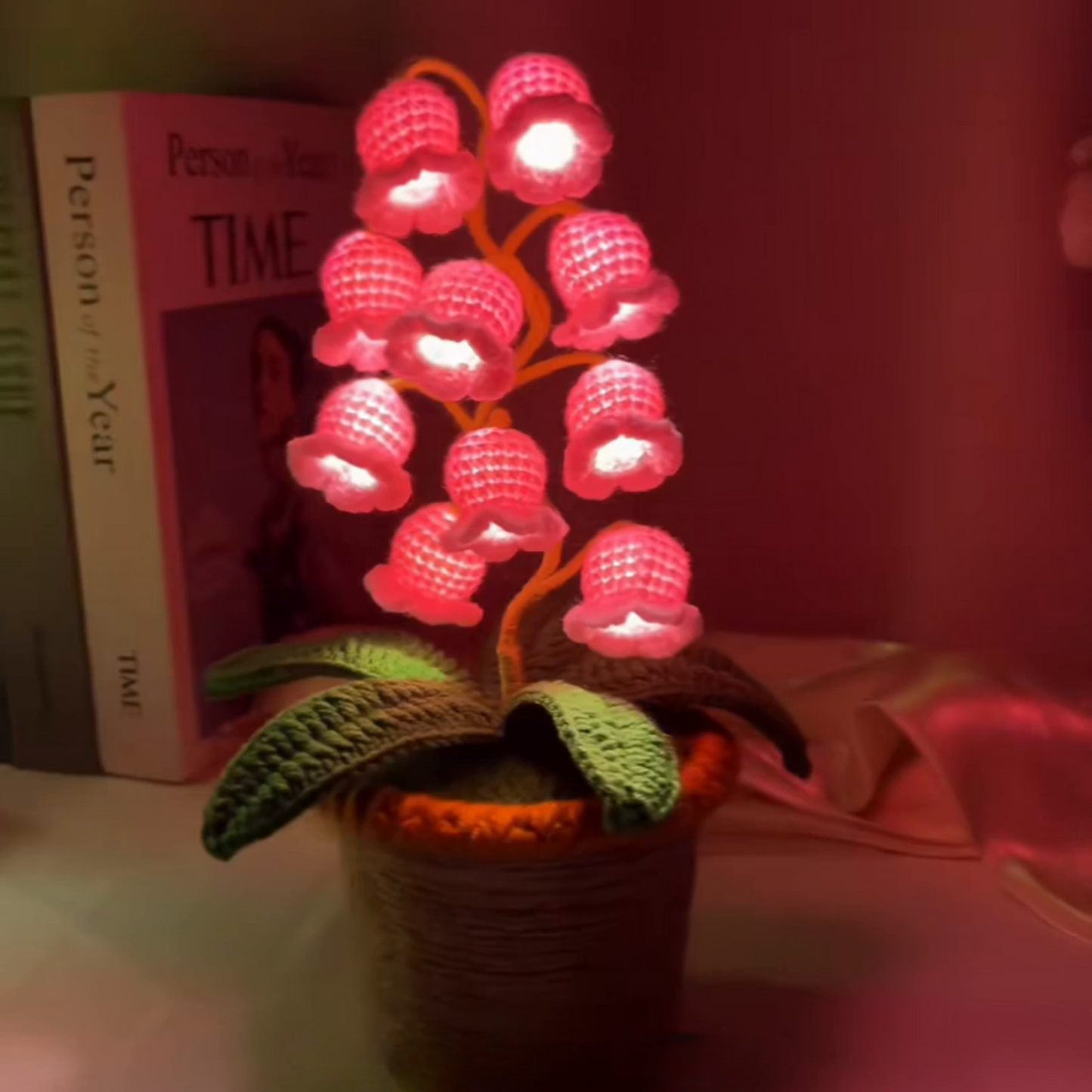 ShimmerNest® LilyGlow